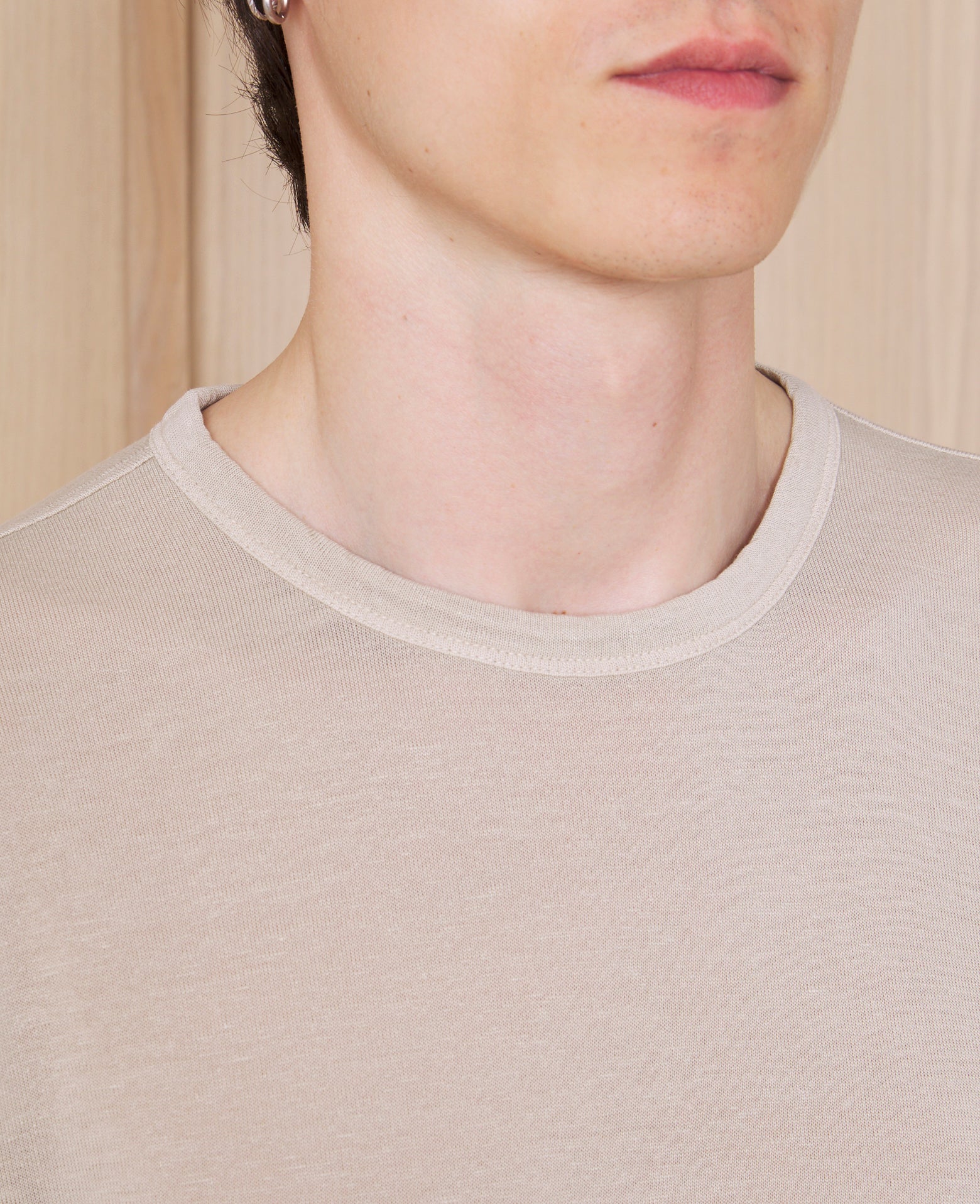 T-shirt 4 - Image 4
