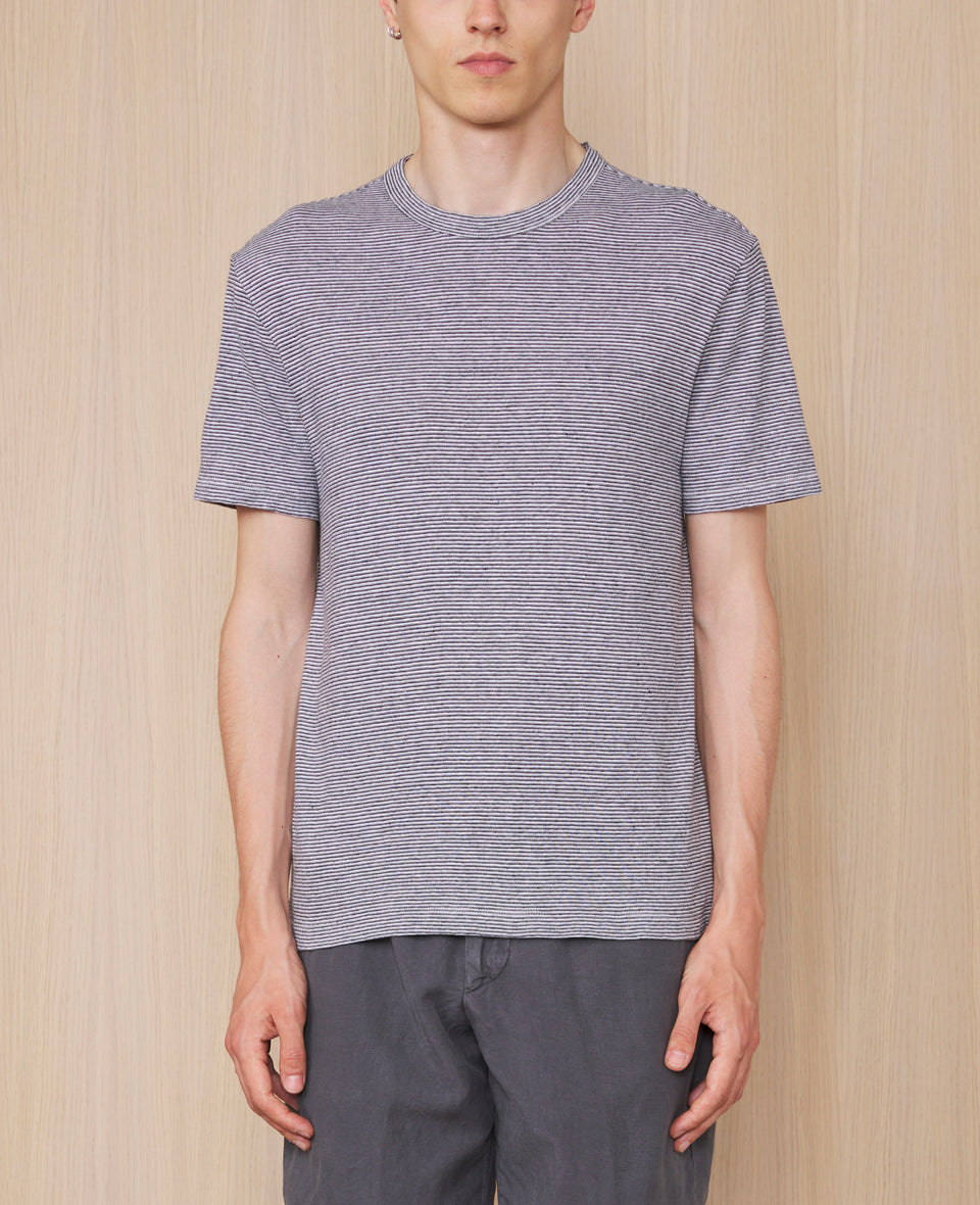 T-shirt 2 - Image 2