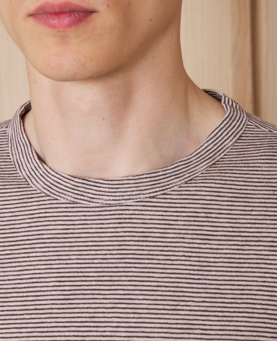 T-shirt 4 - Image 4