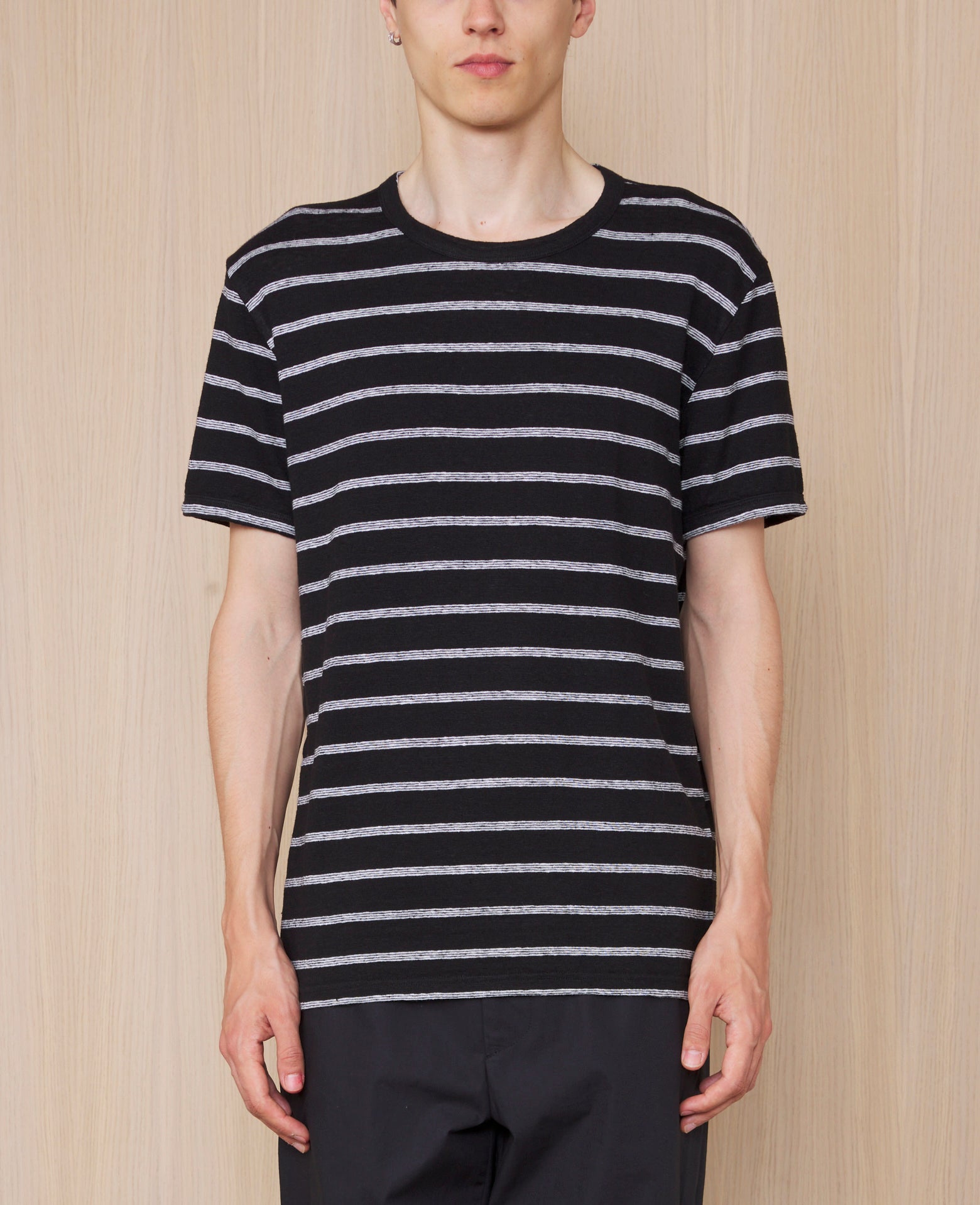 T-shirt 2 - Image 2