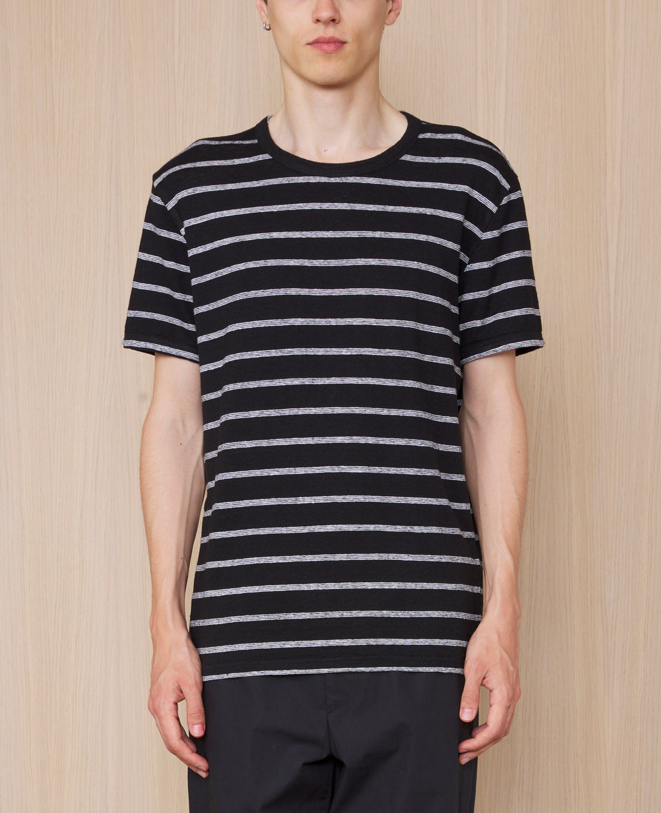 T-shirt 2 - Image 2