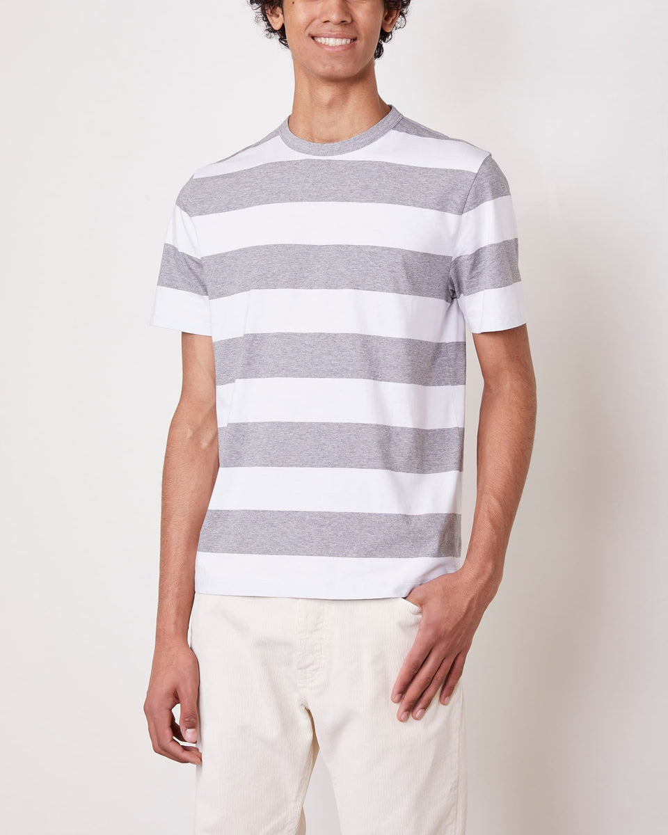 T-shirt 2 - Image 2