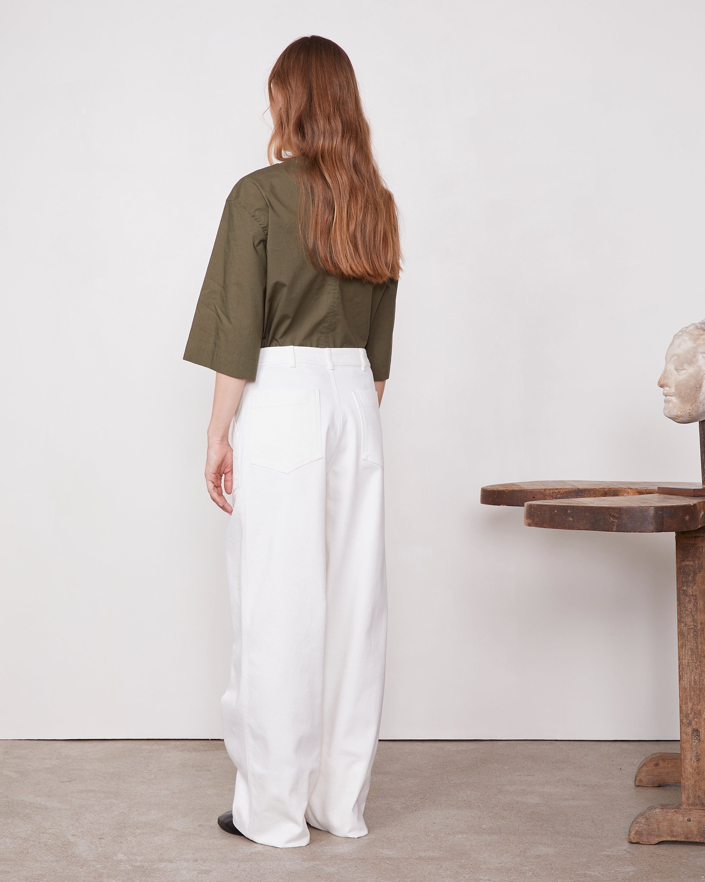 『Officine Generale』ジーンズ PHILIPPA Chino S25WCHN700.jpg?v=1736223391&