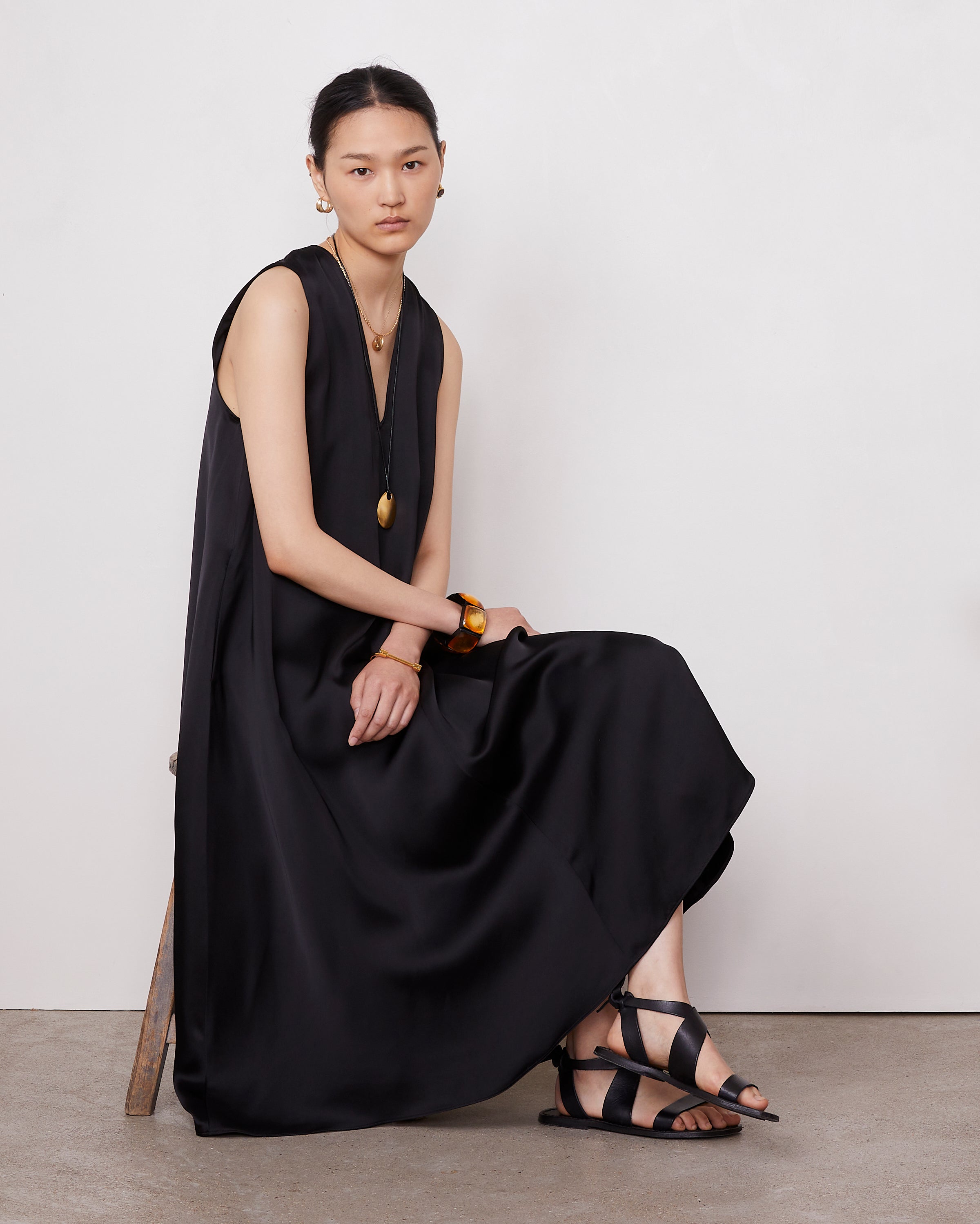 Robes & Jupes Femme Haut De Gamme – Officine Générale