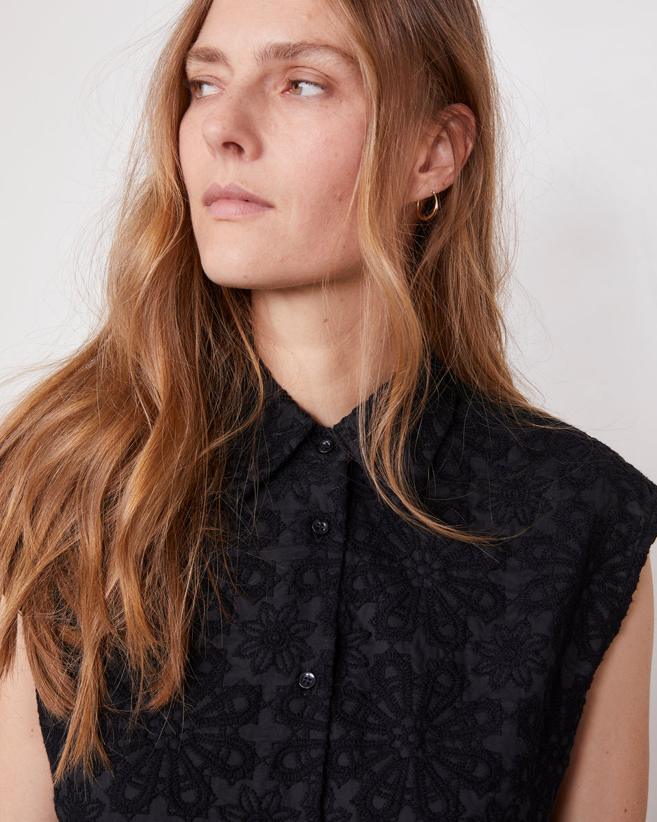 Iseult jap co embroi flowr 4 - Image 4