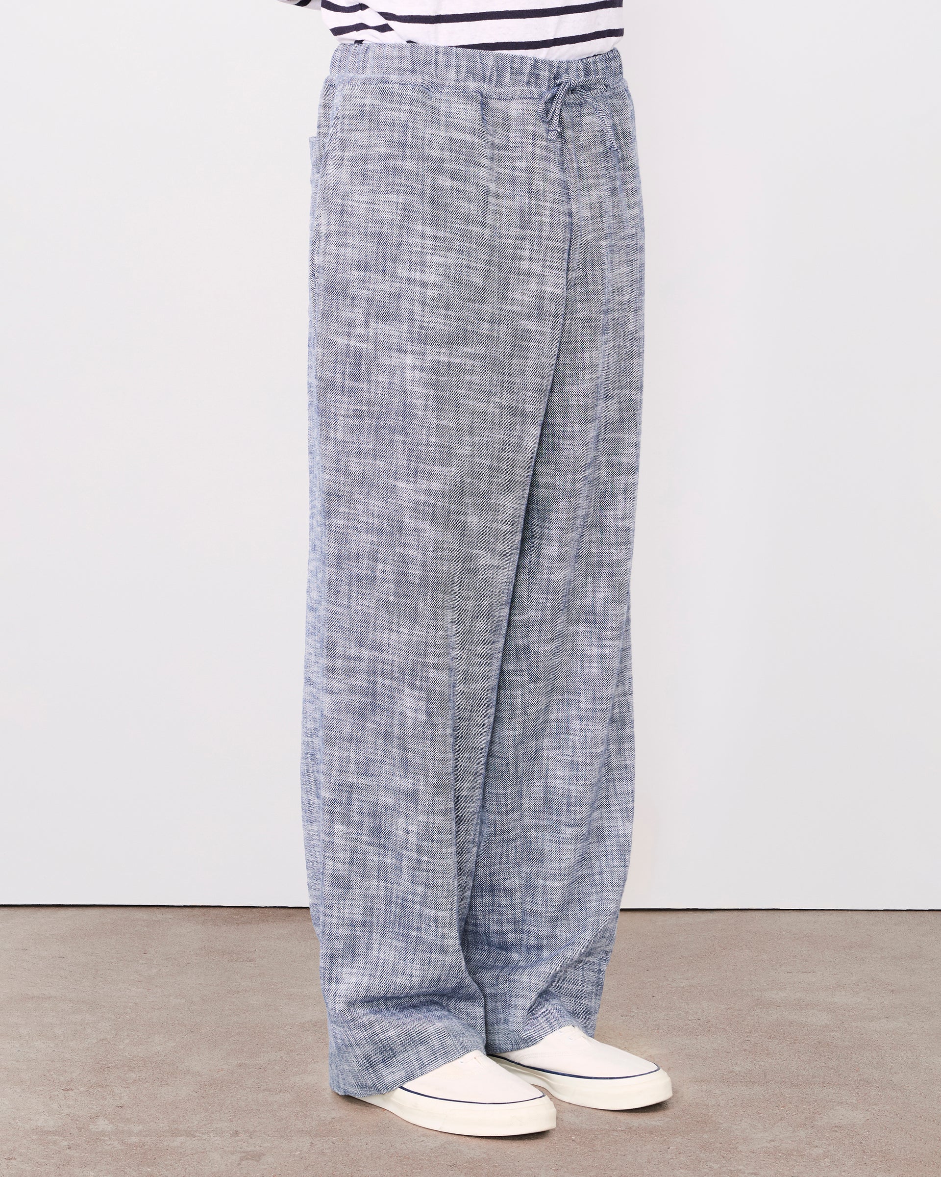 Chino nilson - Image 3