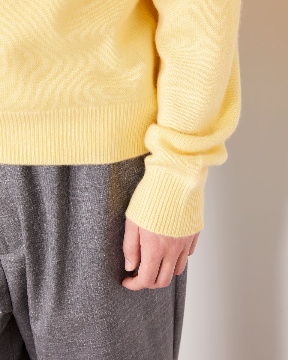 Manu vneck soft cashmere 4 - Image 4