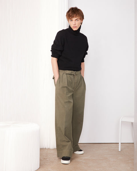 Evans chino