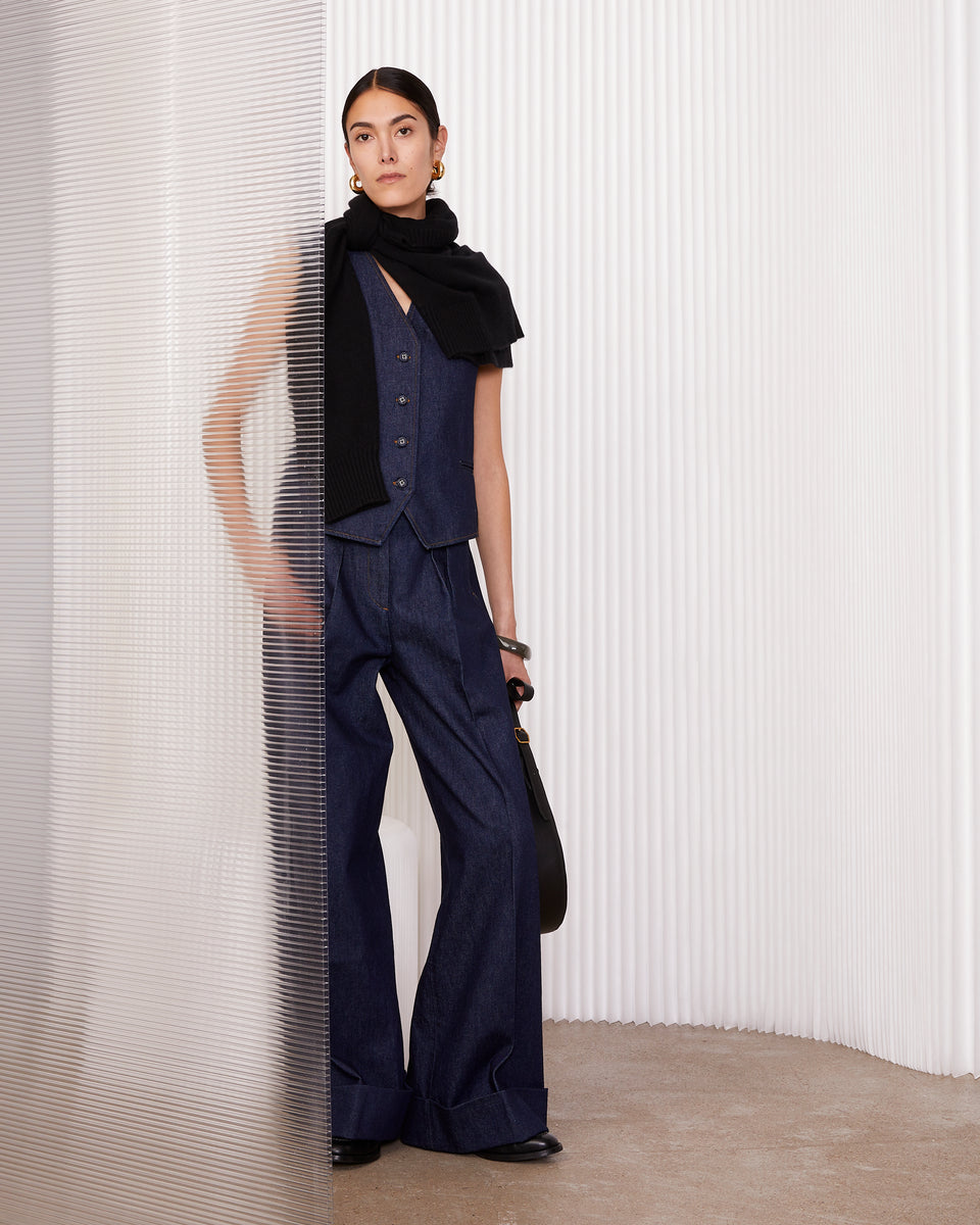 Chino aella - Image 6