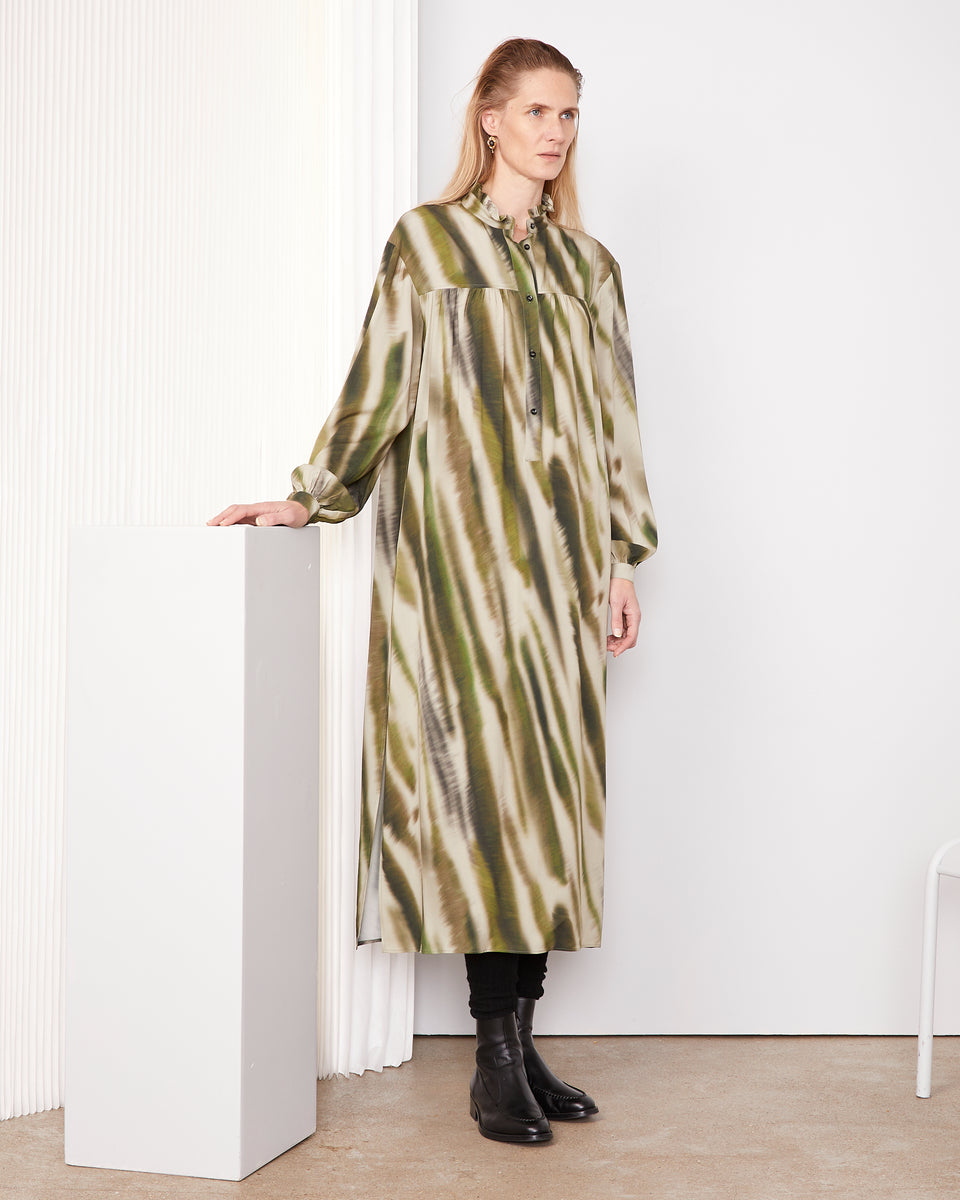Robe isa - Image 1