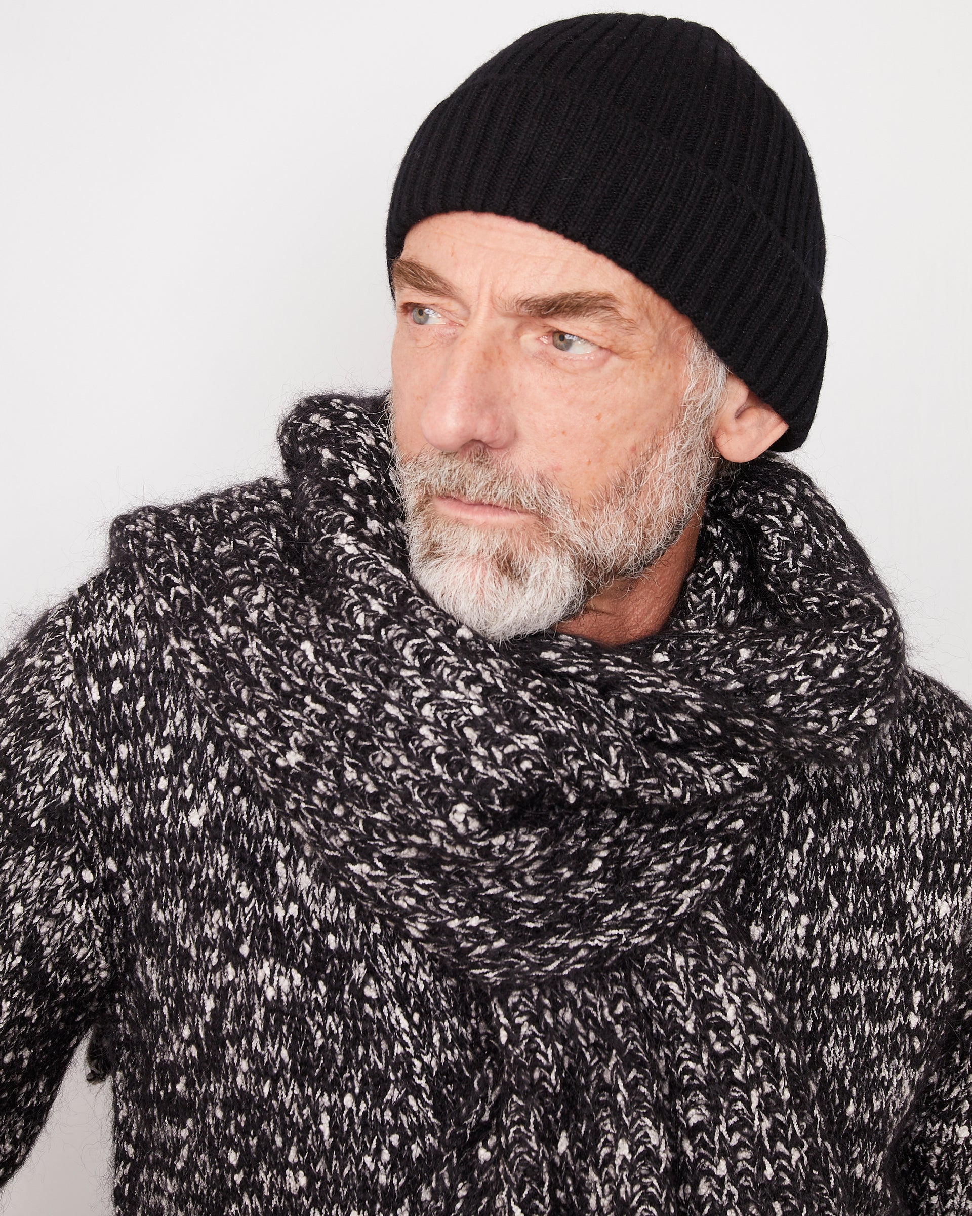 Beanie - Image 1