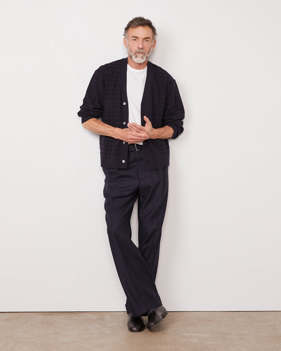 Cardigan mike - Image 1