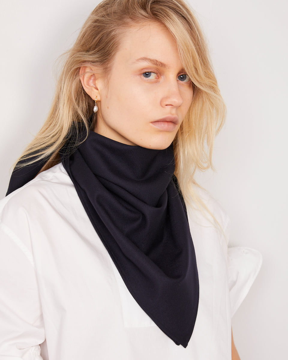 Foulard - Image 1