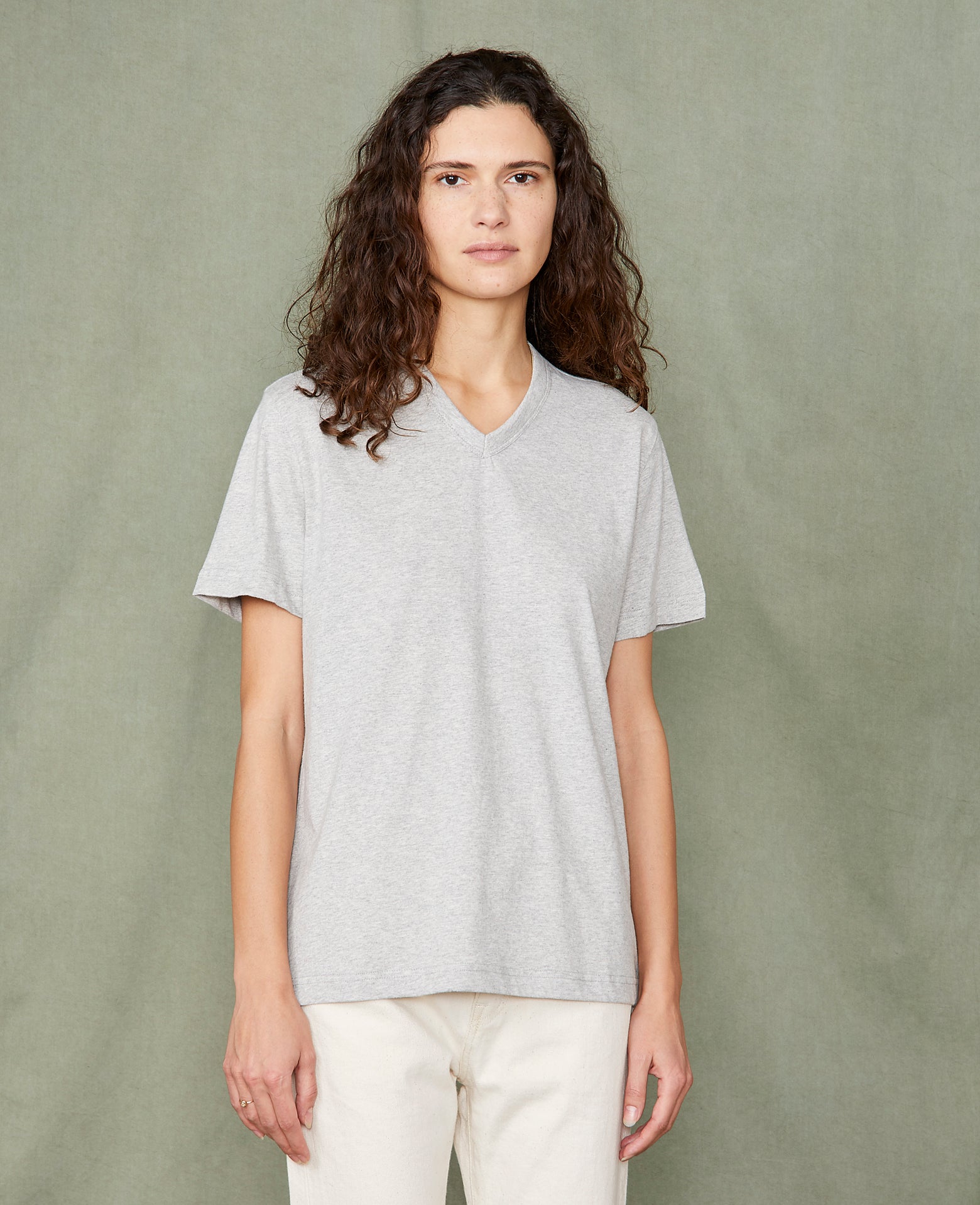 V neck t-shirt - Image 4