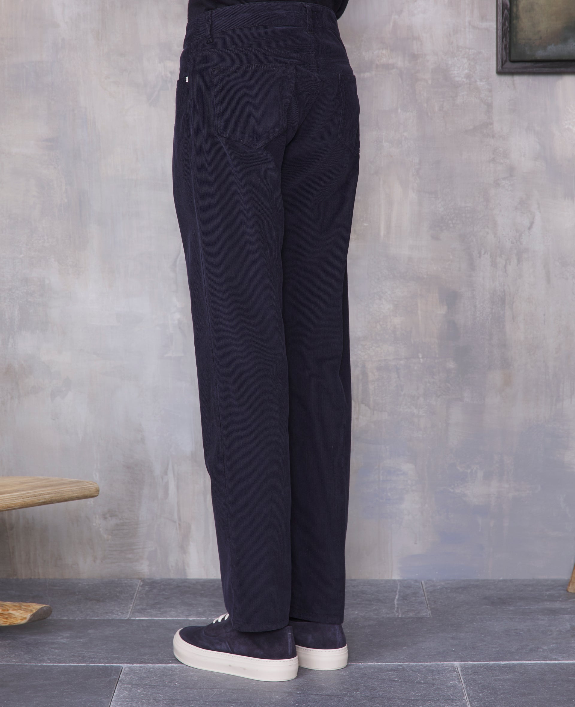 Jean james - Image 4