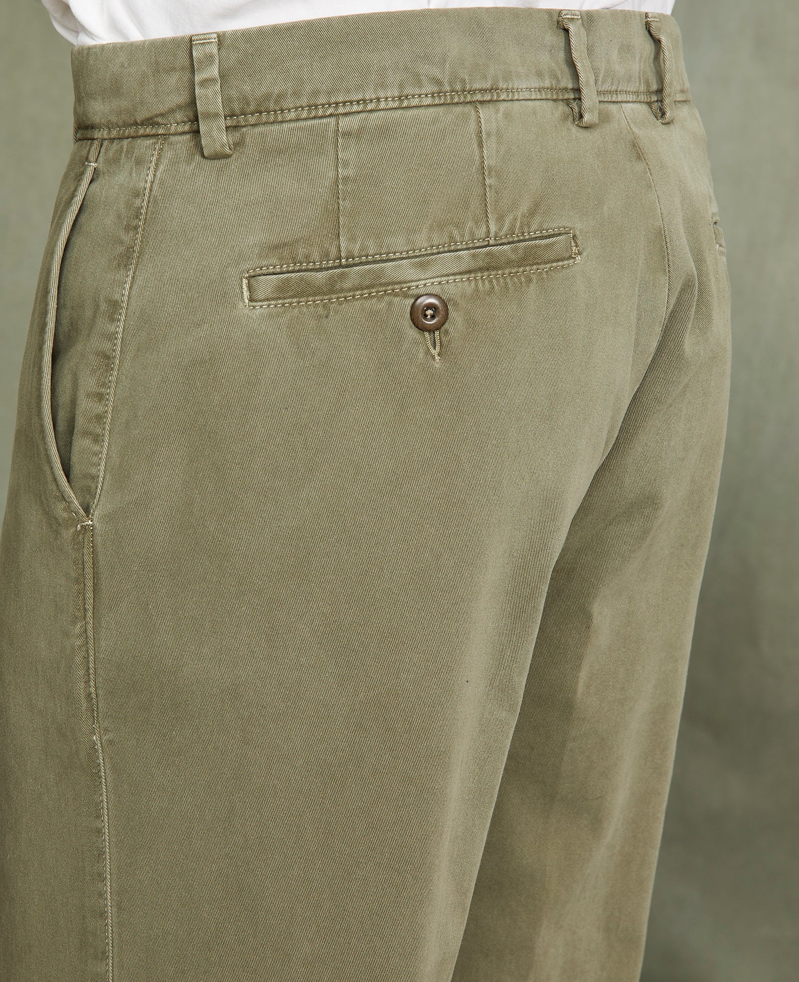 Chino plain front OLIVE - Image 4